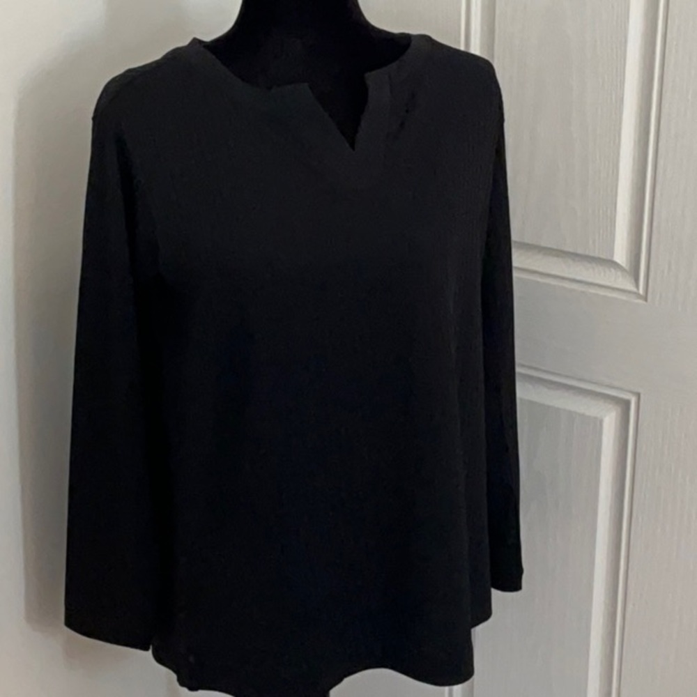 Alfani Women’s Size S Long Sleeve V-Neck Black Top/Blouse NEW